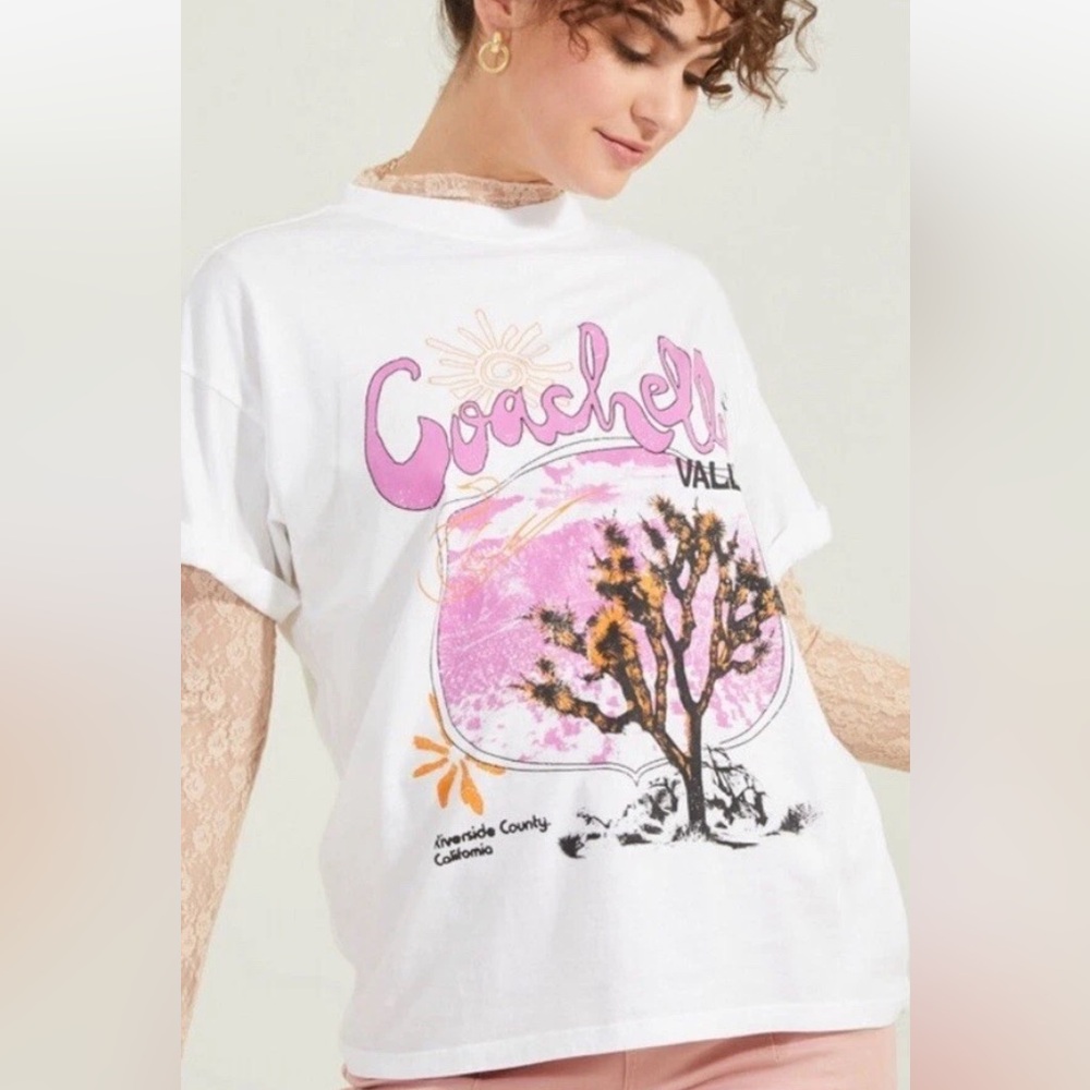 Altar'd State Classic White Cuffed Sleeve Tee